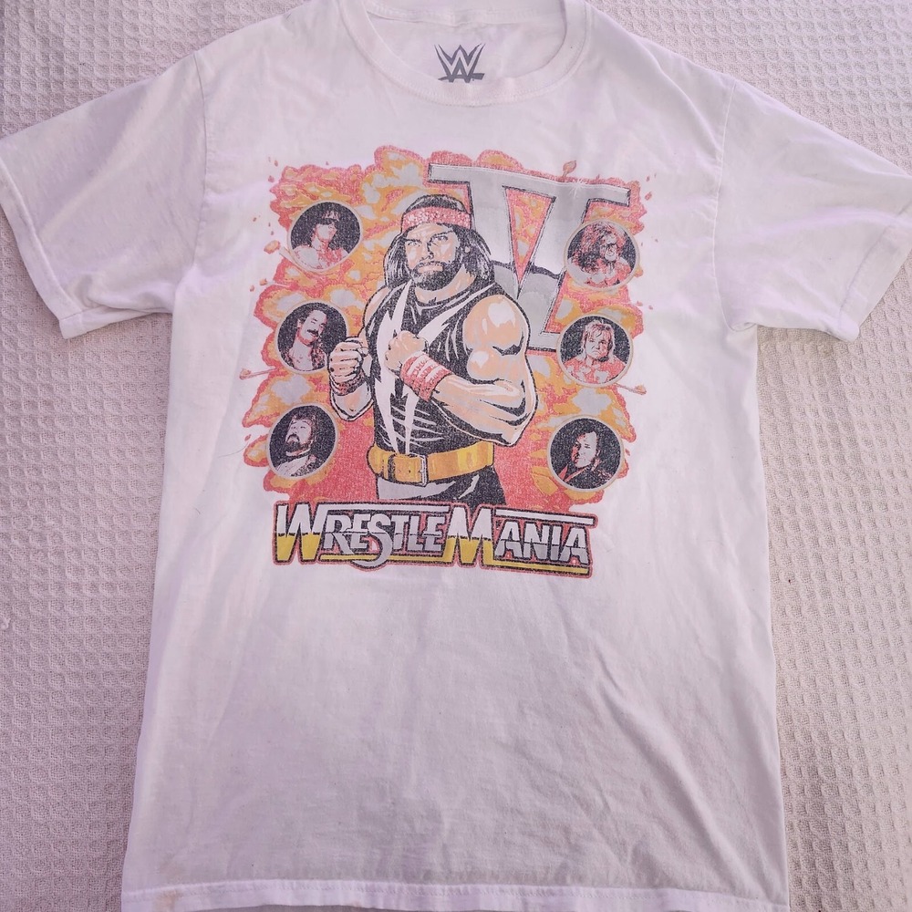 WWE Randy Macho Man Savage T-Shirt Small‎ White WrestleMania V Retro Graphic Tee